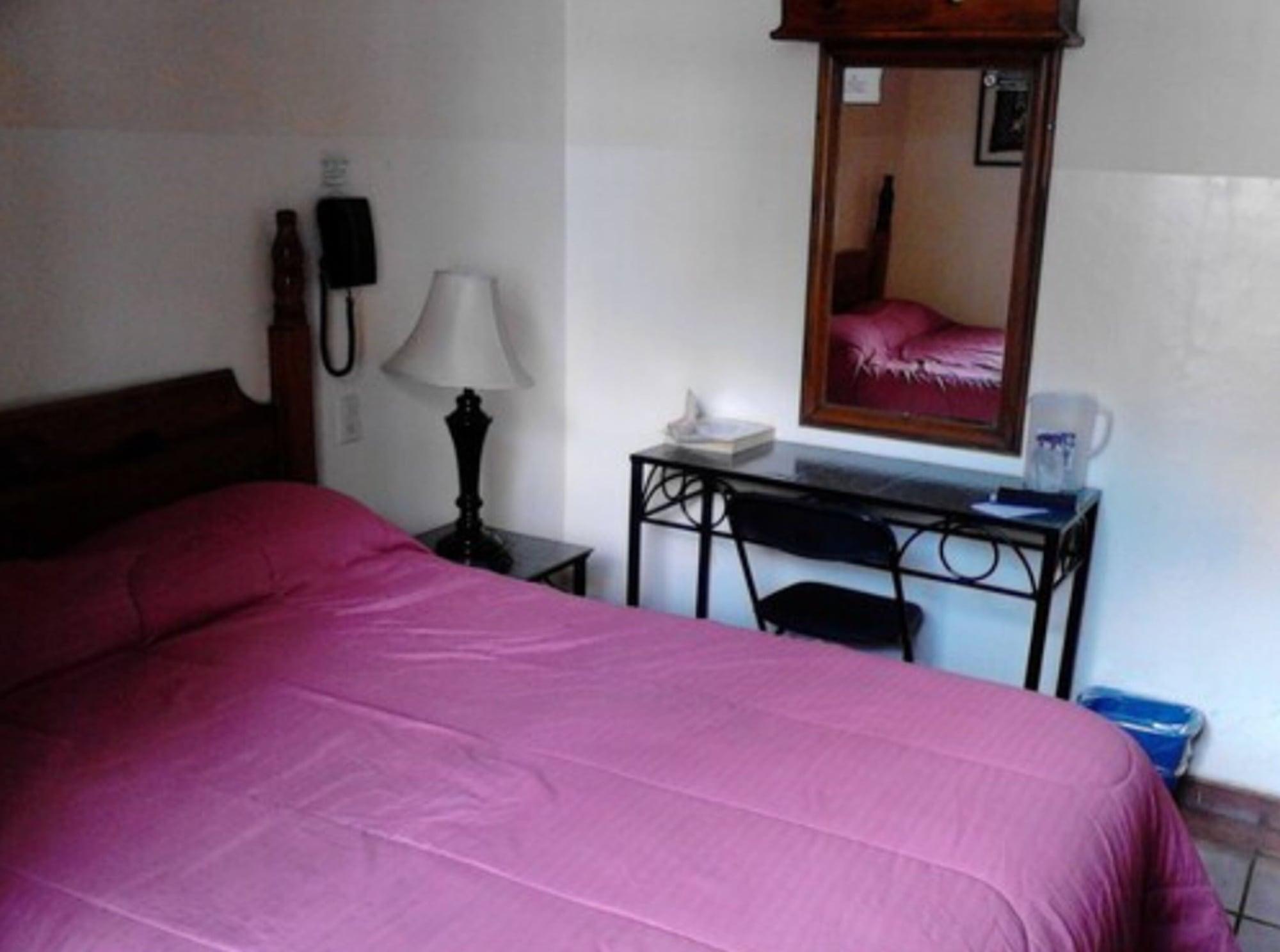 Hotel El Carmen, Morelia Extérieur photo