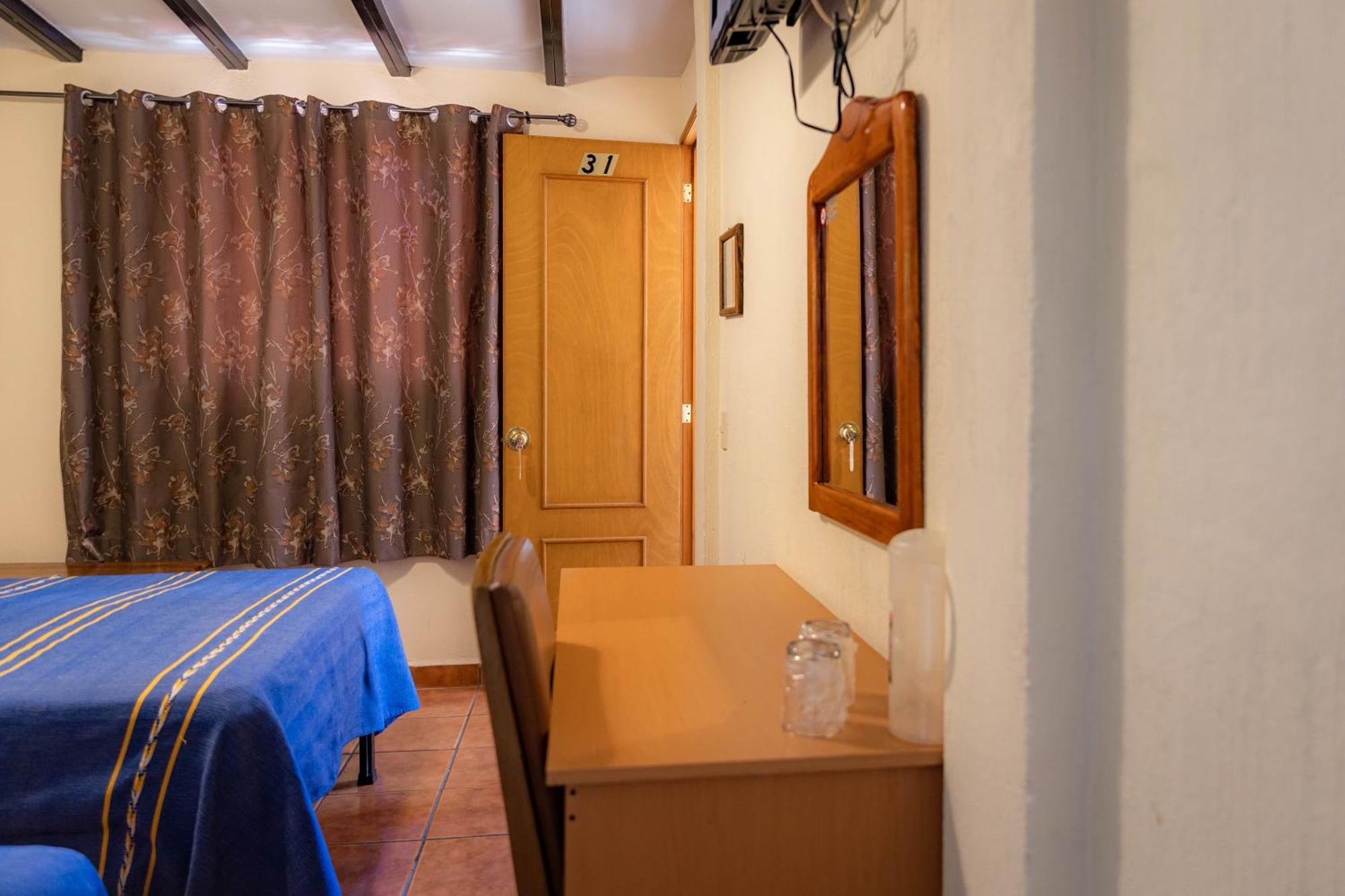 Hotel El Carmen, Morelia Extérieur photo