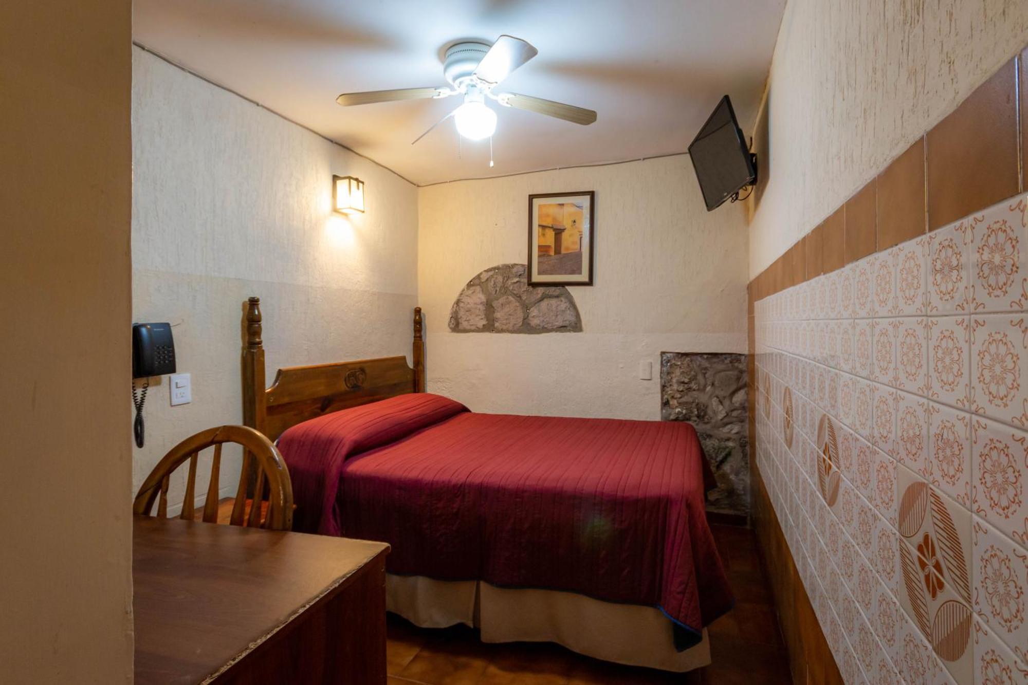 Hotel El Carmen, Morelia Extérieur photo