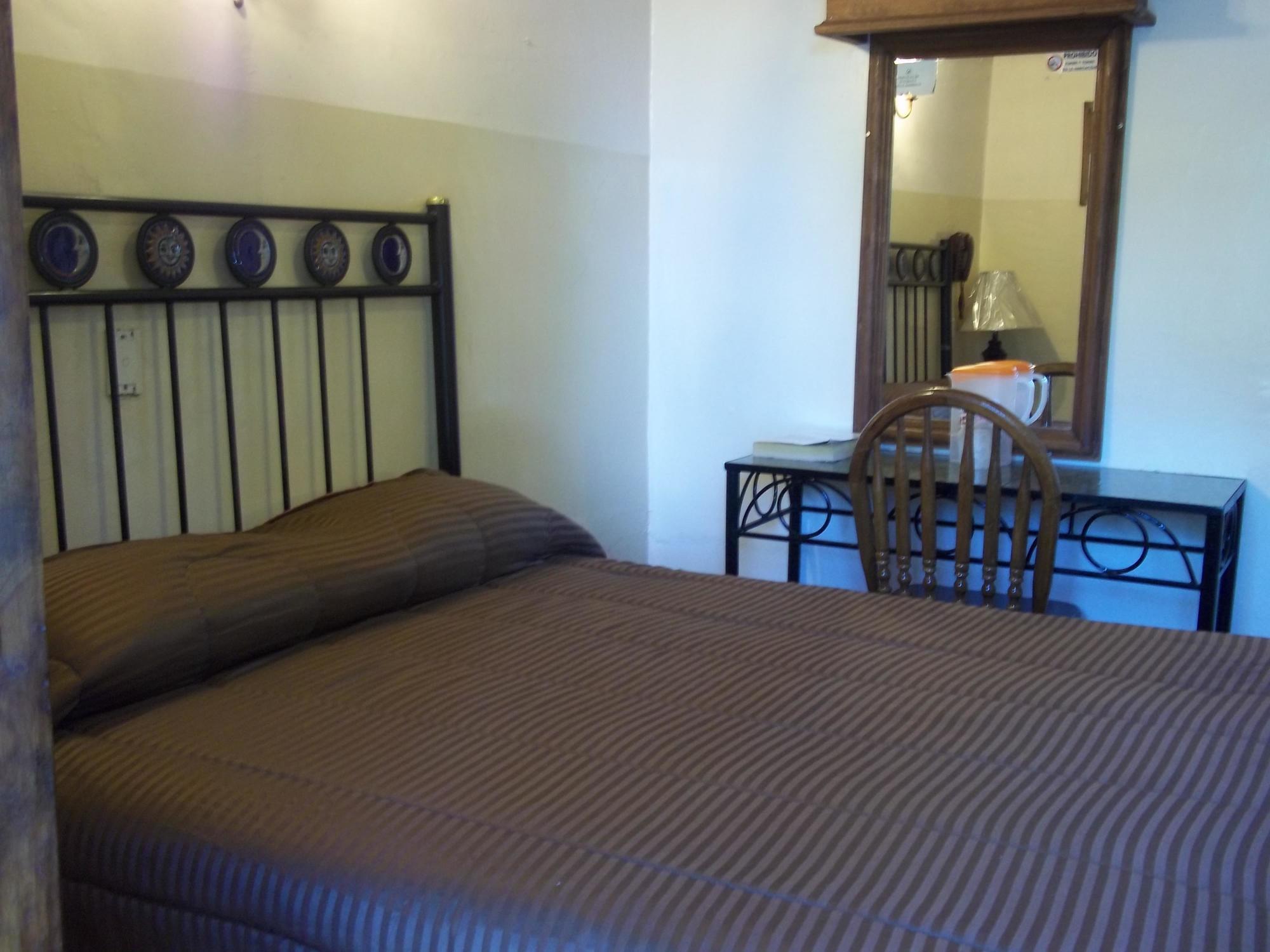 Hotel El Carmen, Morelia Extérieur photo